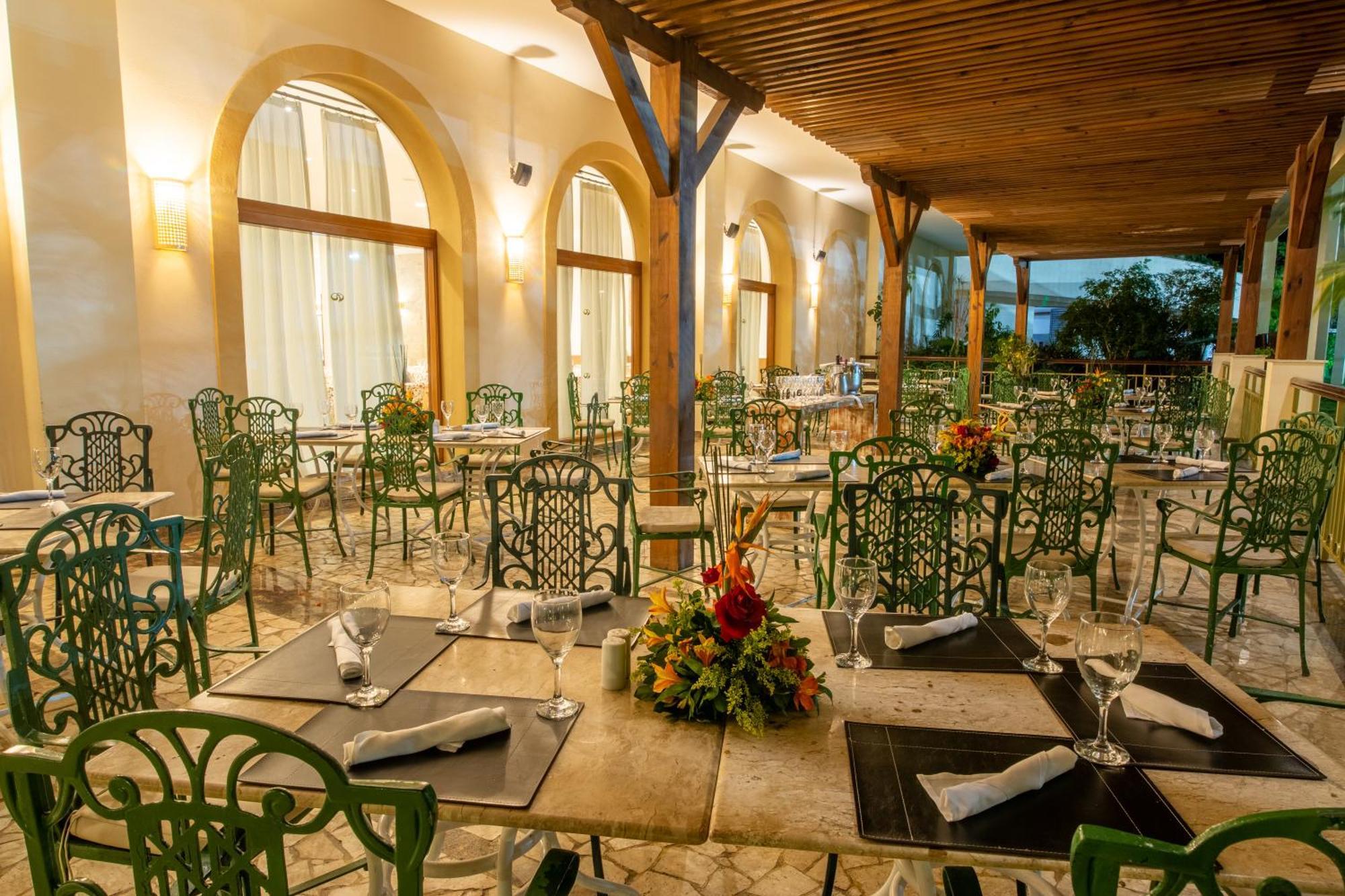 Grand Palladium Imbassai Resort & Spa Екстериор снимка